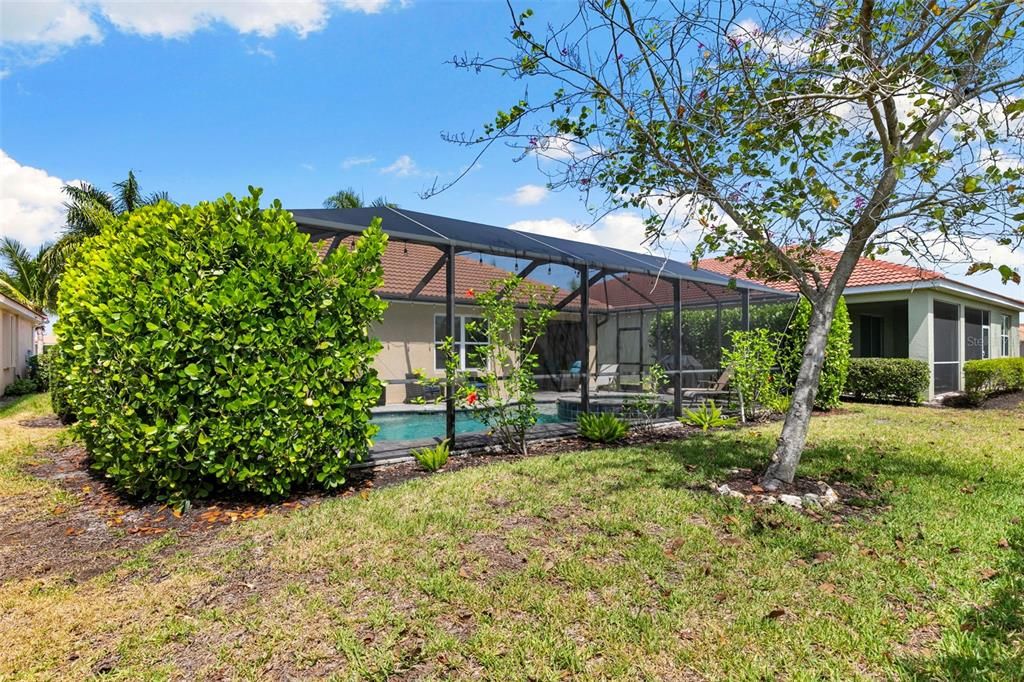 For Sale: $499,000 (4 beds, 2 baths, 1828 Square Feet)