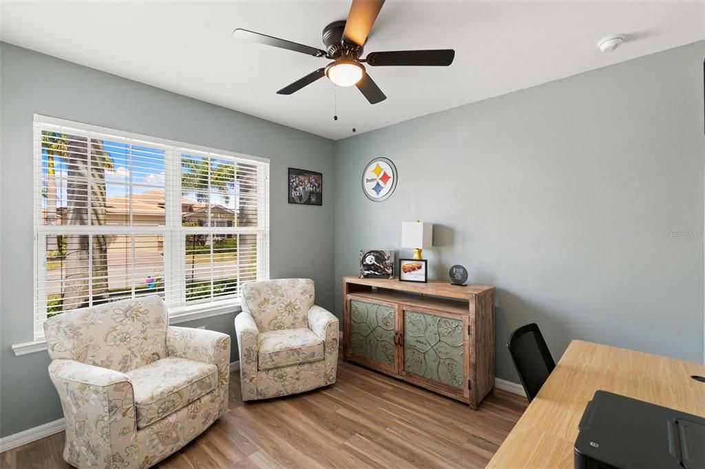 For Sale: $499,000 (4 beds, 2 baths, 1828 Square Feet)