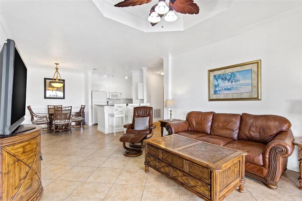 For Sale: $364,900 (2 beds, 2 baths, 1350 Square Feet)