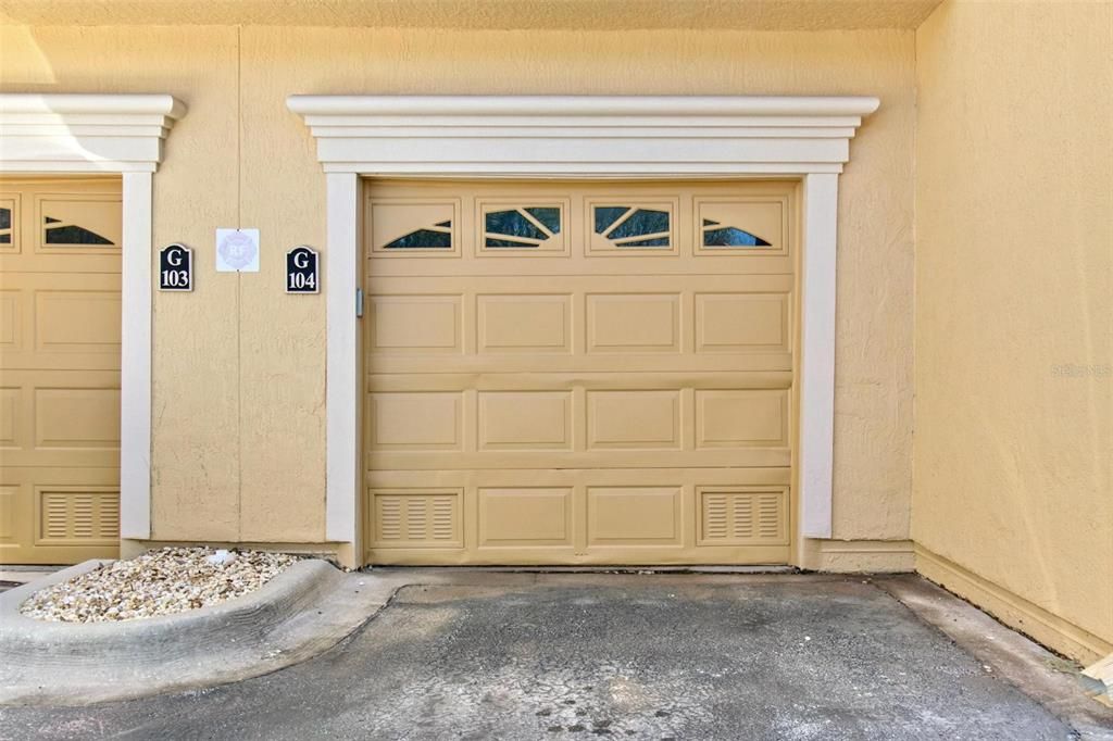 For Sale: $364,900 (2 beds, 2 baths, 1350 Square Feet)