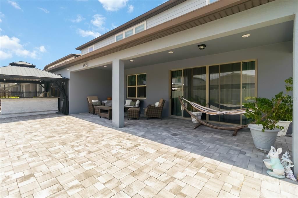 На продажу: $875,000 (7 спален, 5 ванн, 5486 Квадратных фут)