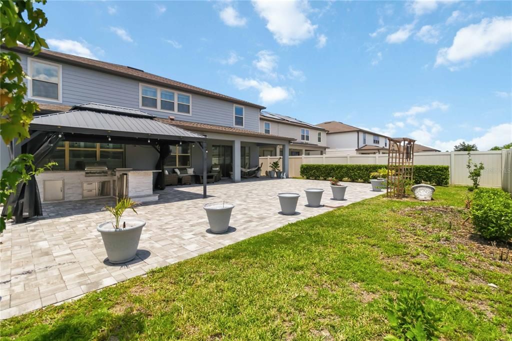 На продажу: $875,000 (7 спален, 5 ванн, 5486 Квадратных фут)