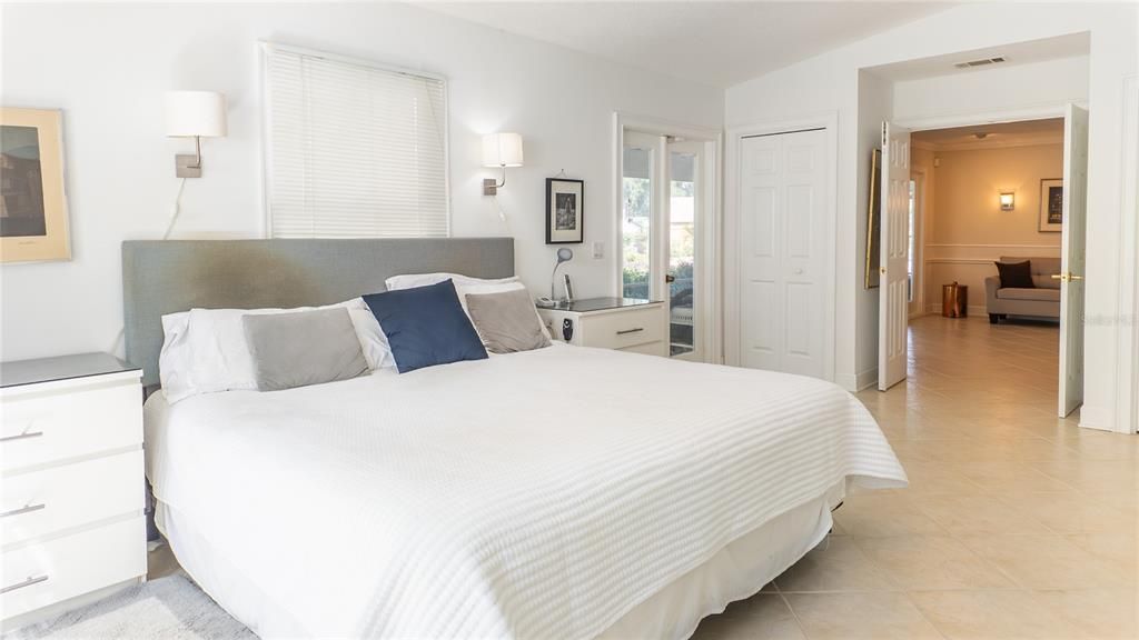For Sale: $625,000 (3 beds, 2 baths, 2941 Square Feet)