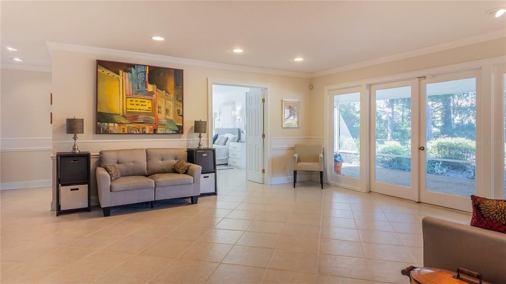 For Sale: $625,000 (3 beds, 2 baths, 2941 Square Feet)