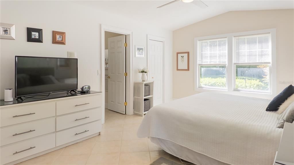 For Sale: $625,000 (3 beds, 2 baths, 2941 Square Feet)
