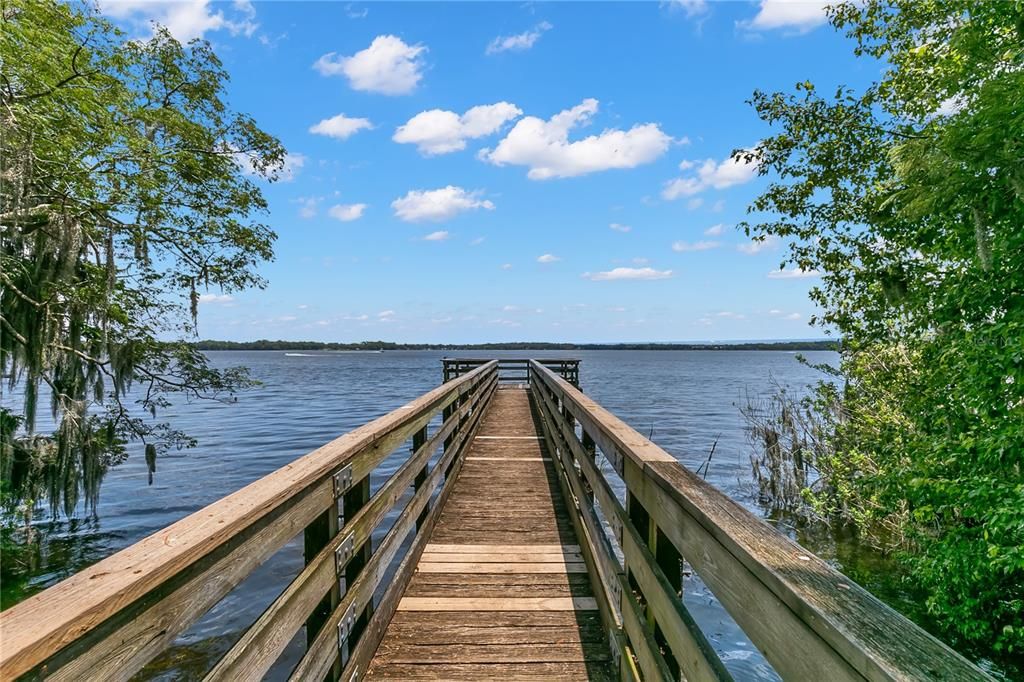 For Sale: $425,000 (4 beds, 2 baths, 2207 Square Feet)