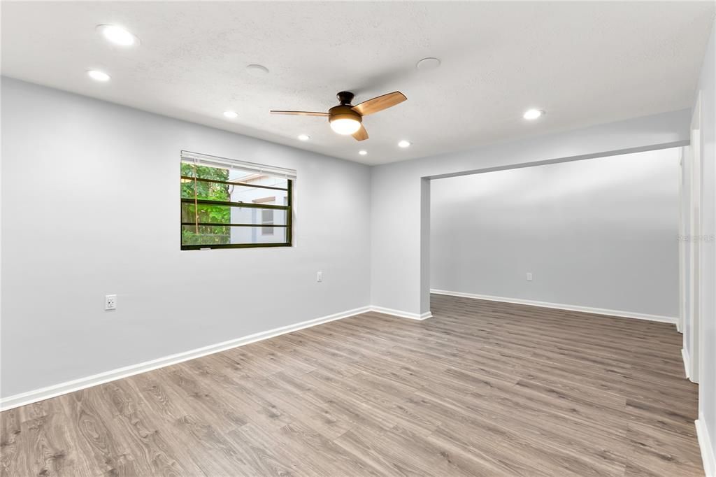 For Sale: $425,000 (4 beds, 2 baths, 2207 Square Feet)