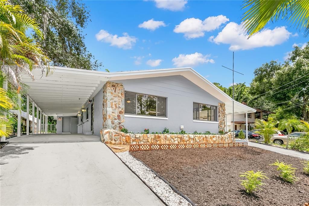 For Sale: $425,000 (4 beds, 2 baths, 2207 Square Feet)