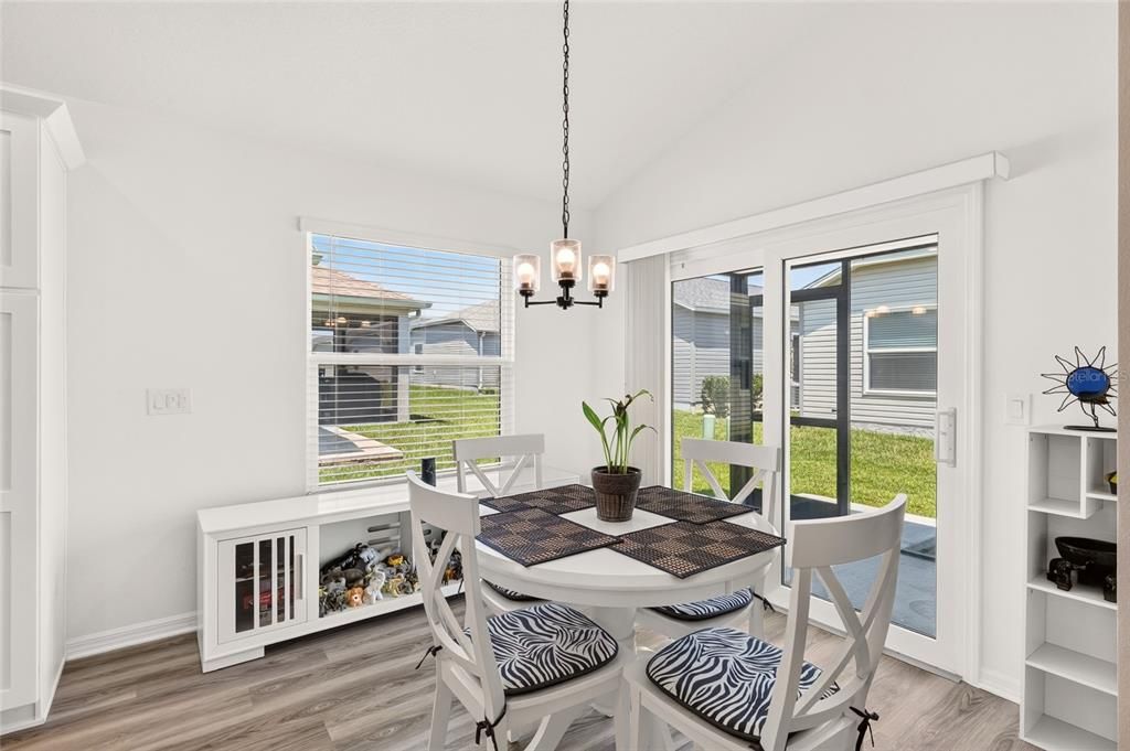 For Sale: $419,900 (3 beds, 2 baths, 1921 Square Feet)