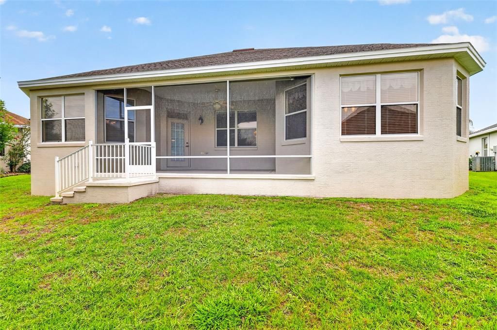 En Venta: $549,900 (3 camas, 2 baños, 2022 Pies cuadrados)