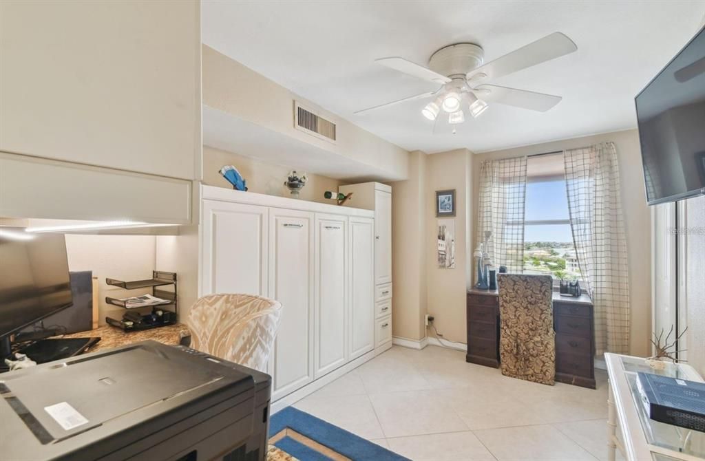 For Rent: $2,800 (2 beds, 2 baths, 1050 Square Feet)