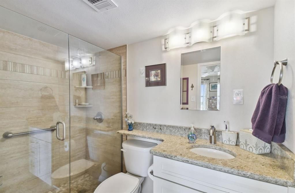 For Rent: $2,800 (2 beds, 2 baths, 1050 Square Feet)
