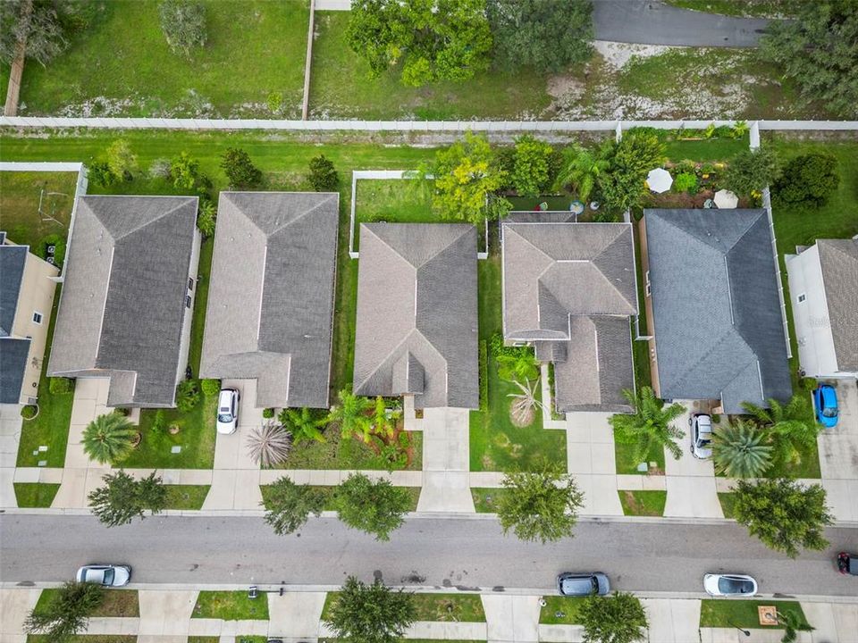 For Sale: $359,900 (4 beds, 3 baths, 1908 Square Feet)