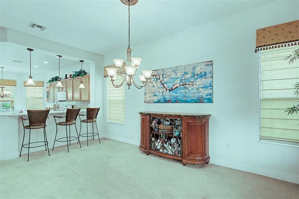 For Sale: $374,900 (2 beds, 2 baths, 2101 Square Feet)