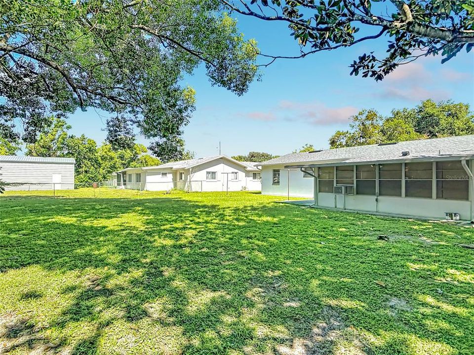 Active With Contract: $220,000 (2 beds, 2 baths, 1002 Square Feet)