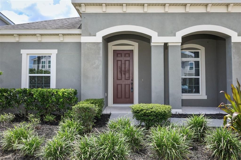 For Sale: $605,000 (5 beds, 3 baths, 2843 Square Feet)