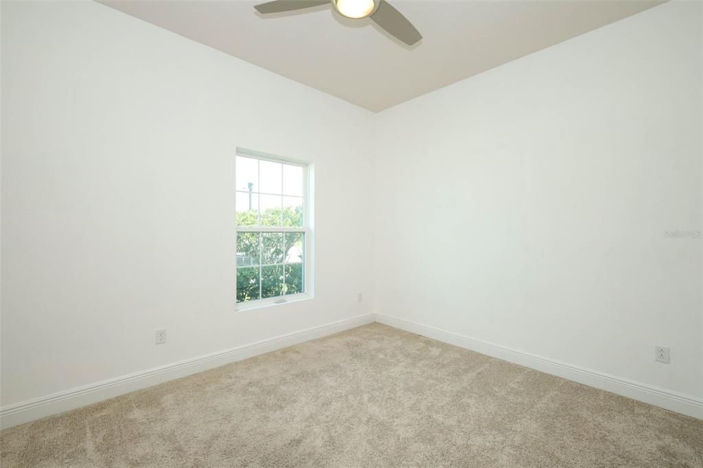 For Sale: $605,000 (5 beds, 3 baths, 2843 Square Feet)