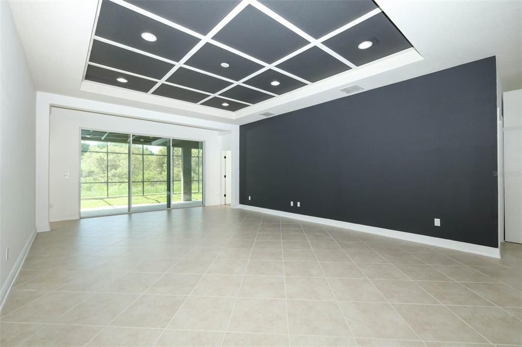 For Sale: $605,000 (5 beds, 3 baths, 2843 Square Feet)