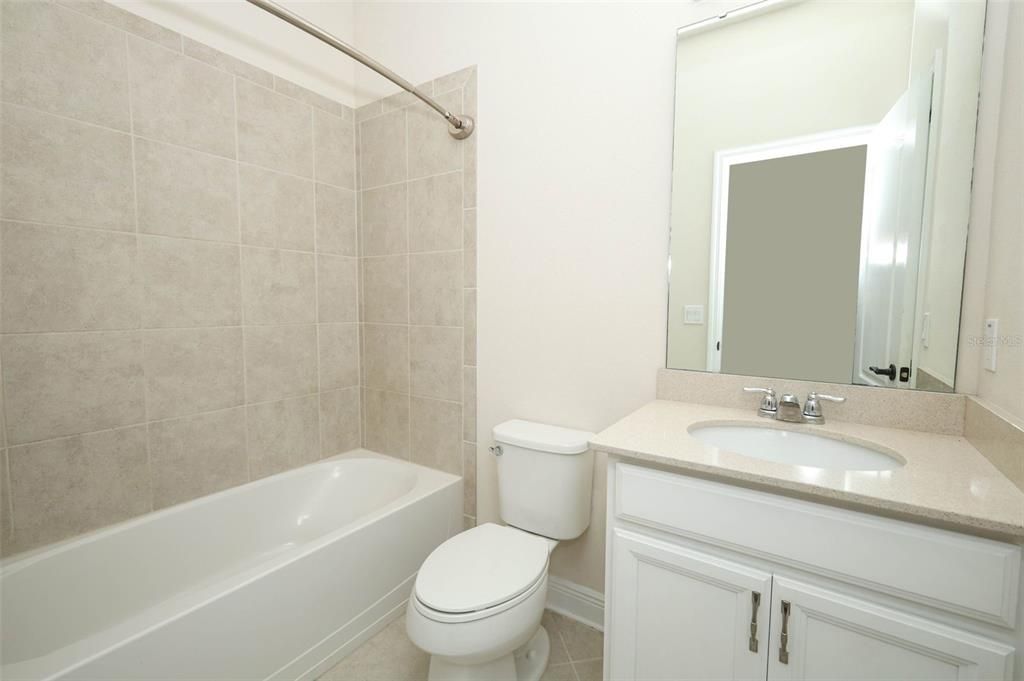 For Sale: $605,000 (5 beds, 3 baths, 2843 Square Feet)