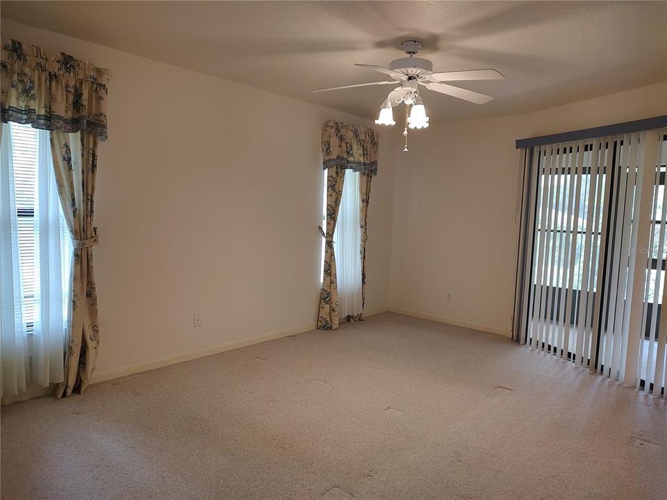 En Venta: $239,900 (3 camas, 2 baños, 1549 Pies cuadrados)