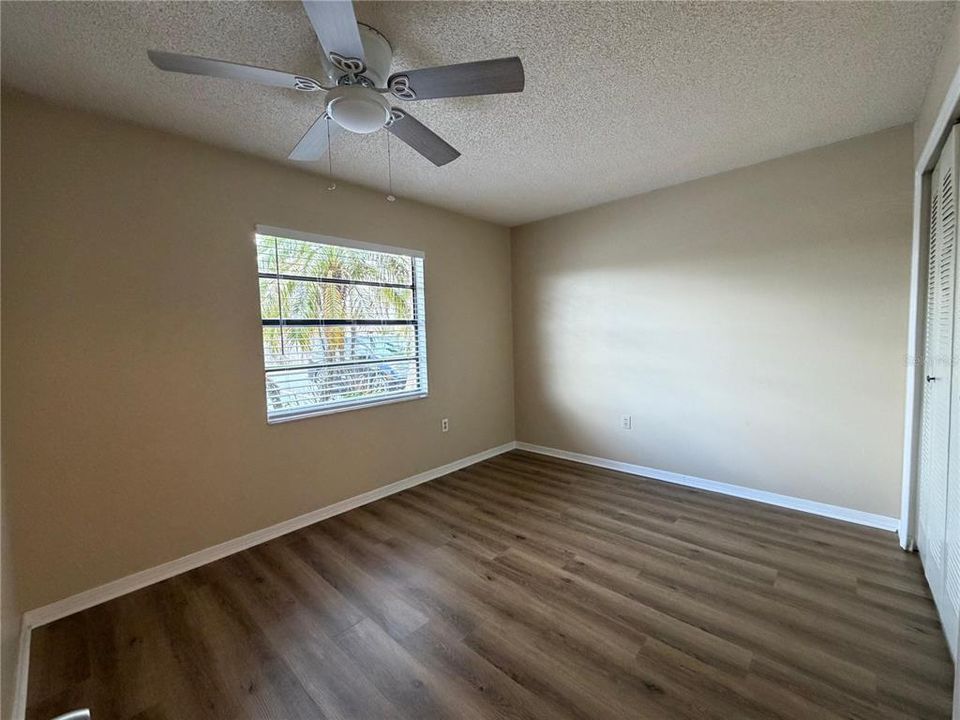 В аренду: $1,600 (2 спален, 2 ванн, 991 Квадратных фут)