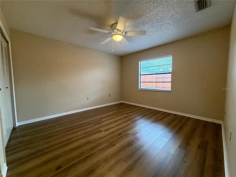 В аренду: $1,600 (2 спален, 2 ванн, 991 Квадратных фут)