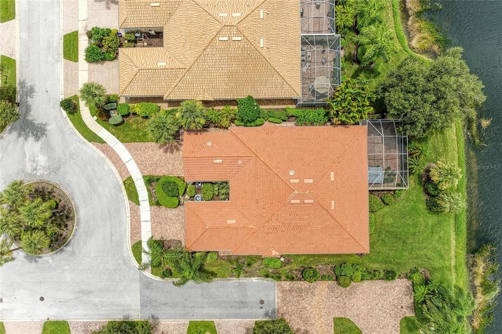 Activo con contrato: $325,000 (3 camas, 2 baños, 1554 Pies cuadrados)