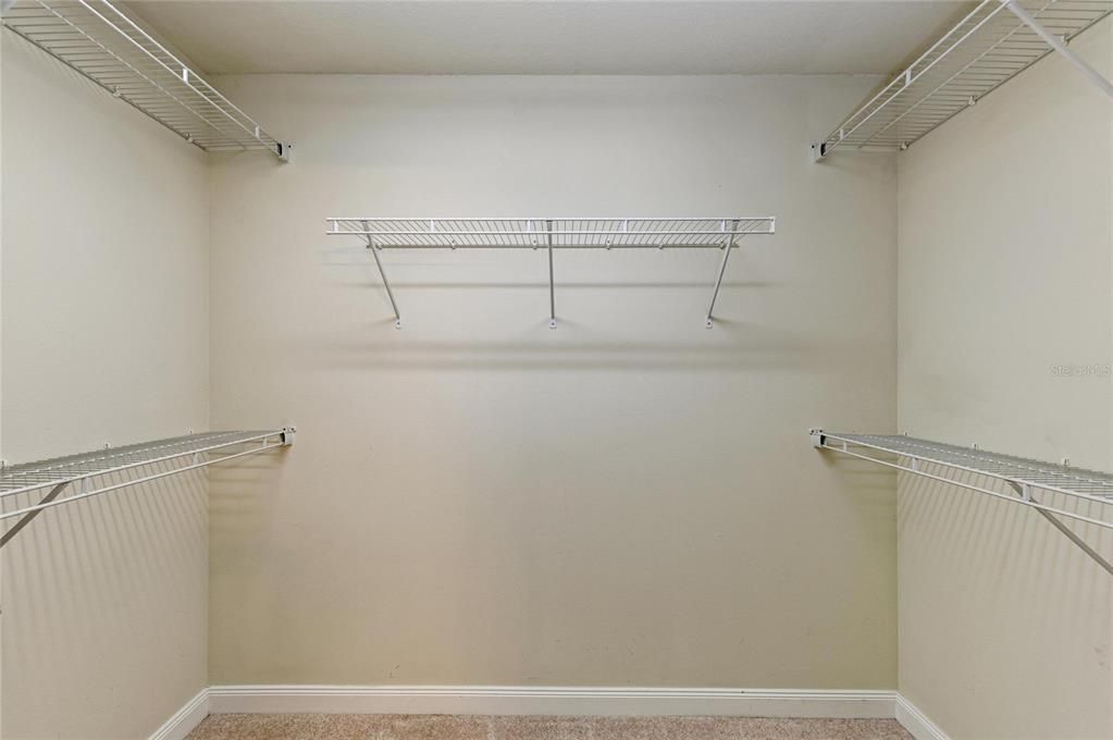 Activo con contrato: $325,000 (3 camas, 2 baños, 1554 Pies cuadrados)