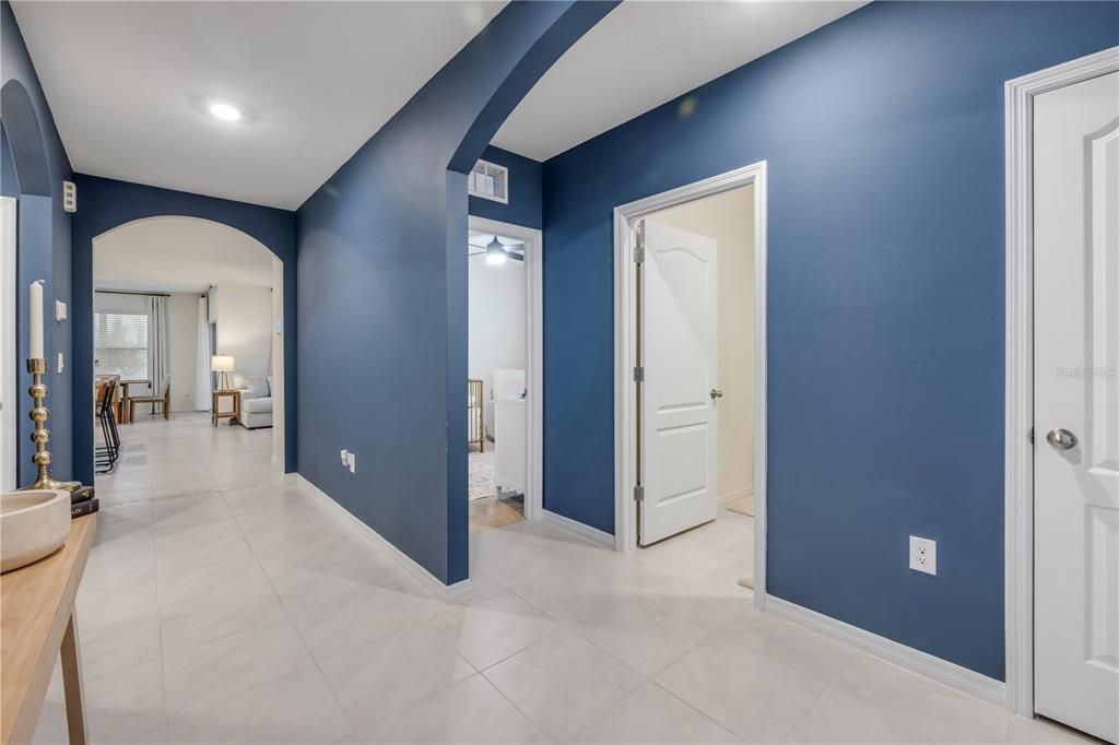 For Sale: $365,000 (3 beds, 2 baths, 1690 Square Feet)