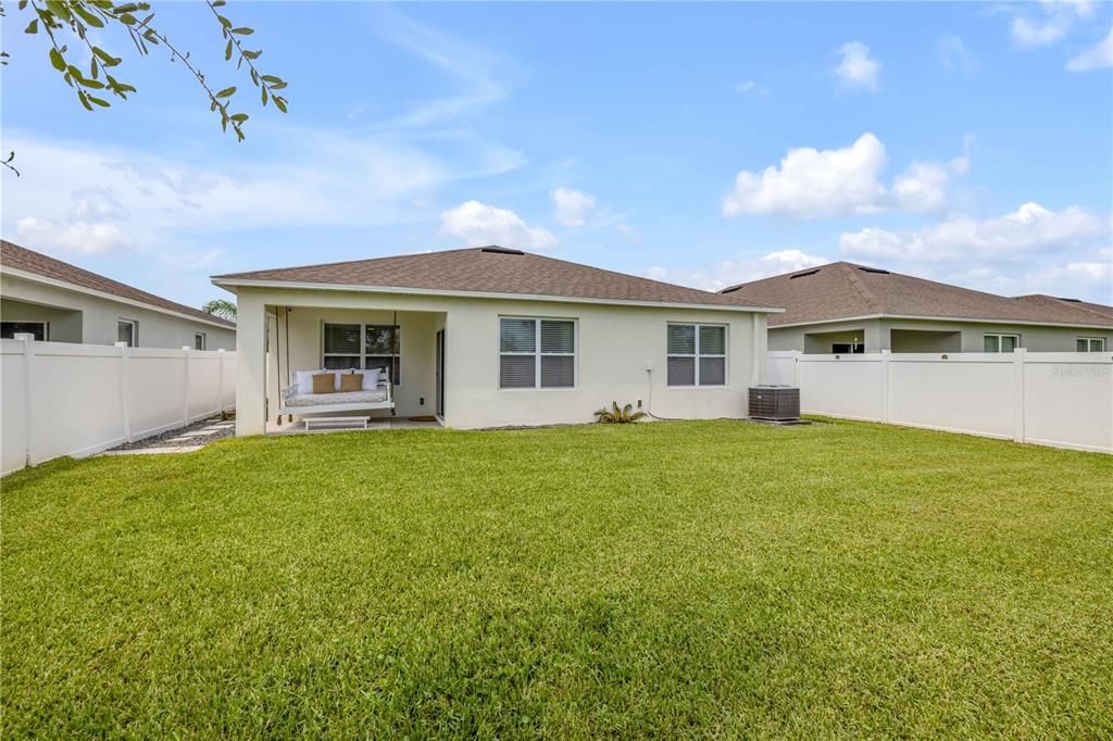 For Sale: $365,000 (3 beds, 2 baths, 1690 Square Feet)