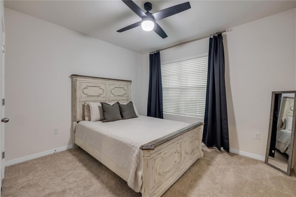 For Sale: $365,000 (3 beds, 2 baths, 1690 Square Feet)