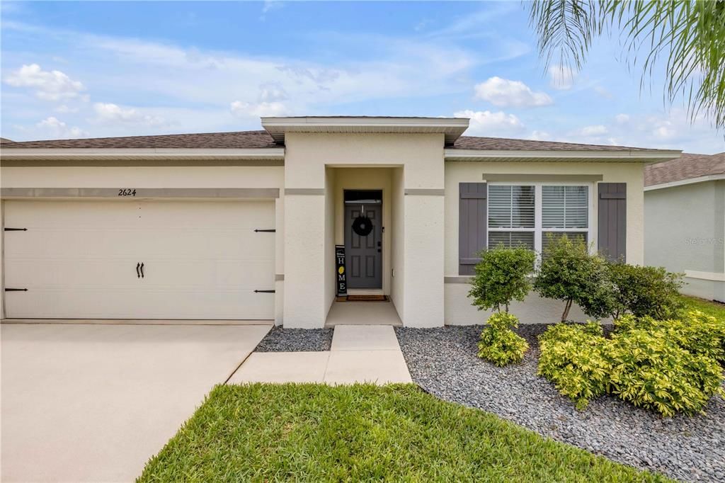 For Sale: $365,000 (3 beds, 2 baths, 1690 Square Feet)
