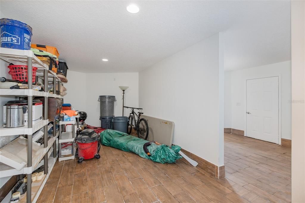 For Sale: $849,900 (2 beds, 2 baths, 2280 Square Feet)