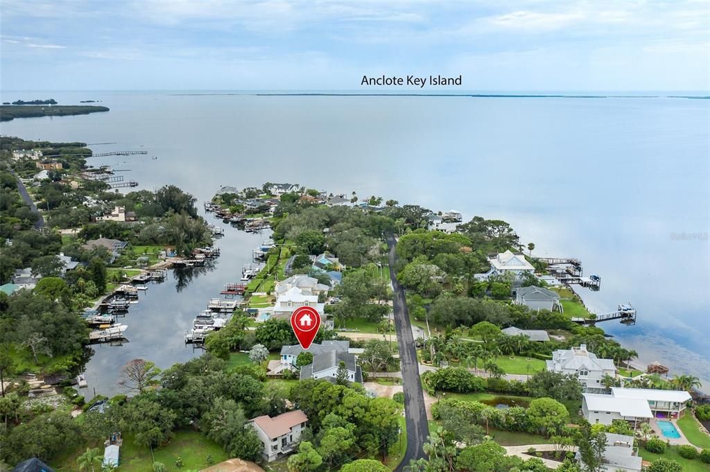 For Sale: $849,900 (2 beds, 2 baths, 2280 Square Feet)