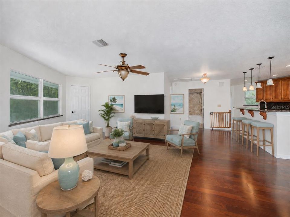 For Sale: $849,900 (2 beds, 2 baths, 2280 Square Feet)