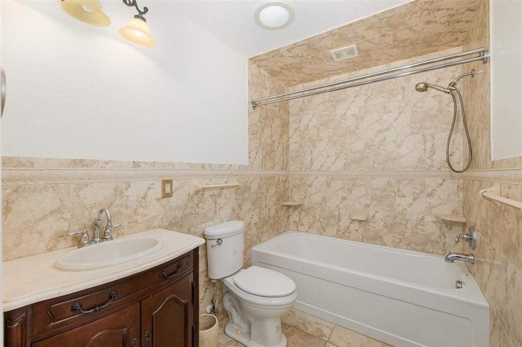 For Sale: $849,900 (2 beds, 2 baths, 2280 Square Feet)