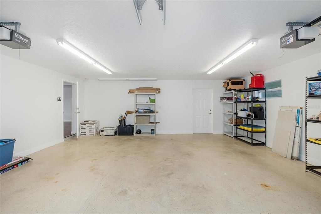 For Sale: $849,900 (2 beds, 2 baths, 2280 Square Feet)