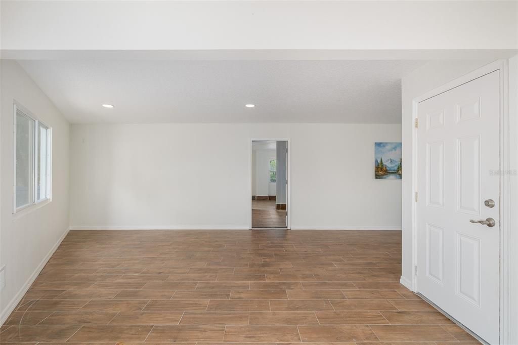 For Sale: $849,900 (2 beds, 2 baths, 2280 Square Feet)