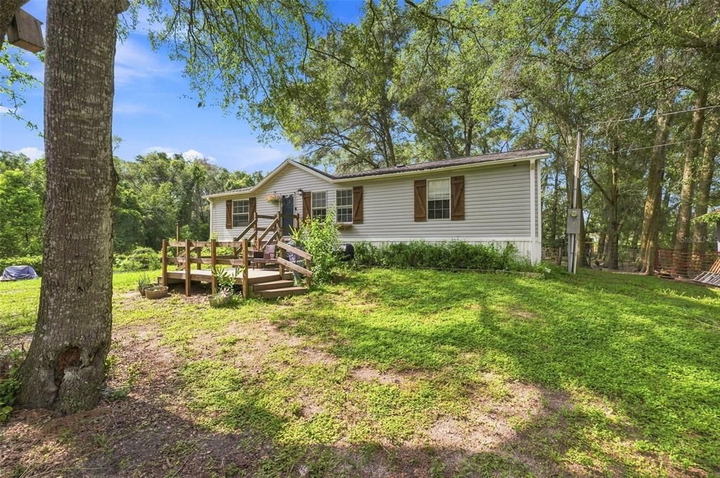 Active With Contract: $267,000 (3 beds, 2 baths, 1104 Square Feet)
