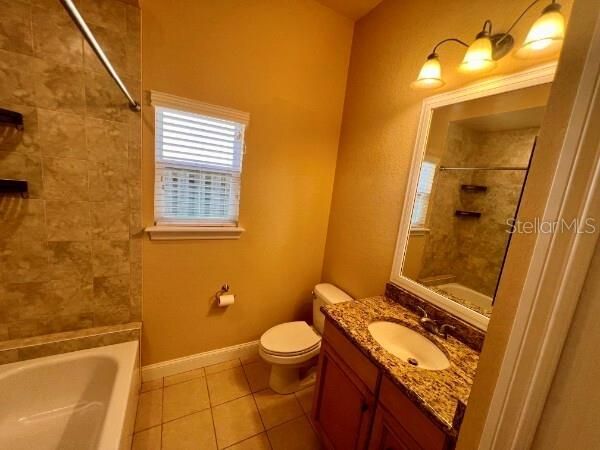 For Rent: $2,400 (3 beds, 2 baths, 1810 Square Feet)