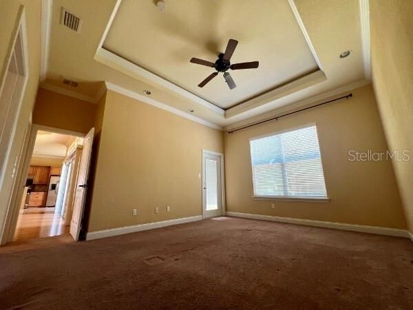 For Rent: $2,400 (3 beds, 2 baths, 1810 Square Feet)