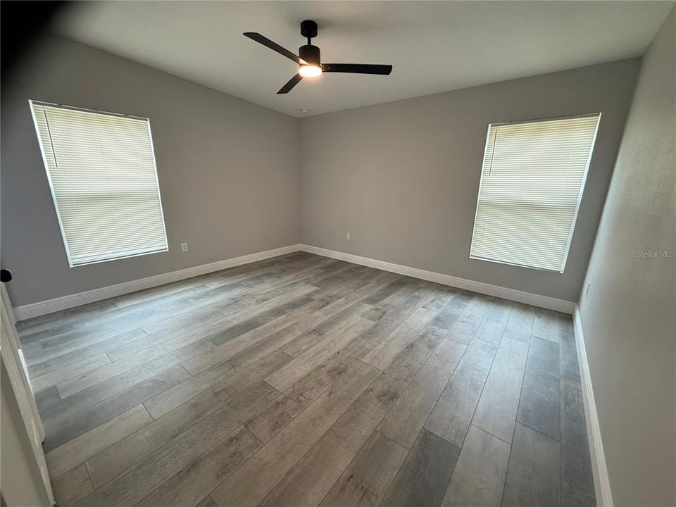 For Rent: $2,195 (3 beds, 2 baths, 1196 Square Feet)