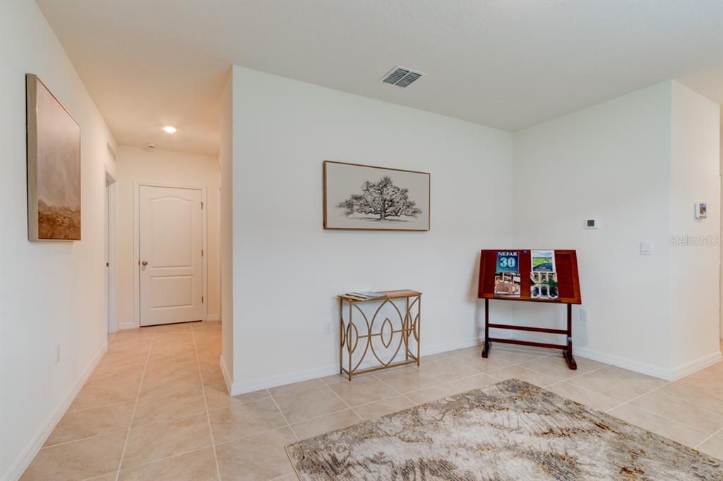 For Sale: $335,000 (3 beds, 2 baths, 1510 Square Feet)
