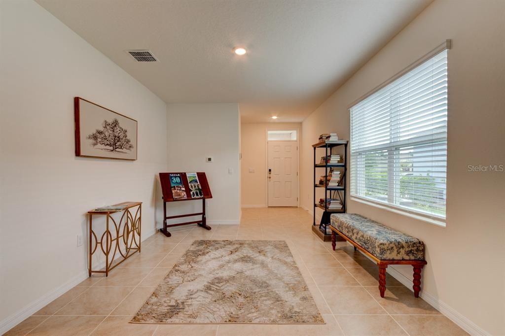 For Sale: $335,000 (3 beds, 2 baths, 1510 Square Feet)