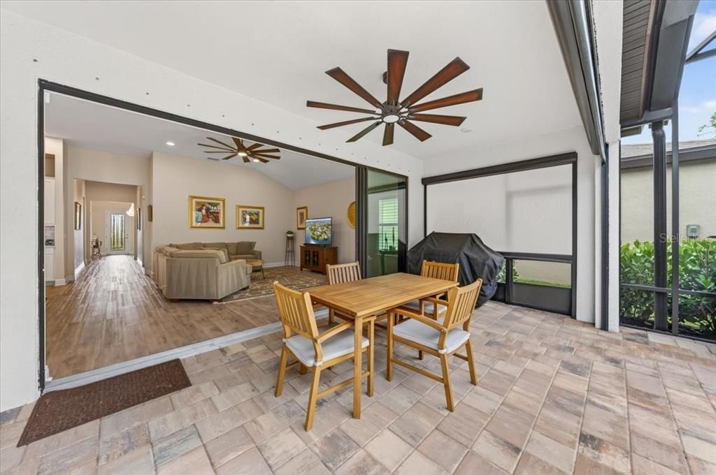 For Sale: $740,000 (4 beds, 3 baths, 2723 Square Feet)