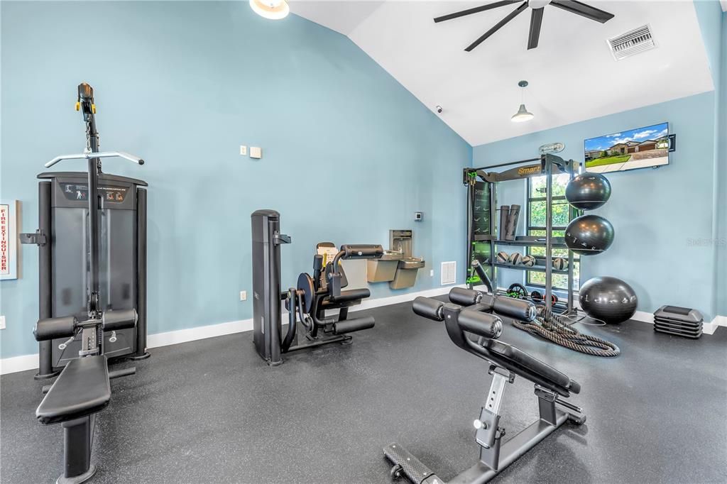 For Sale: $740,000 (4 beds, 3 baths, 2723 Square Feet)