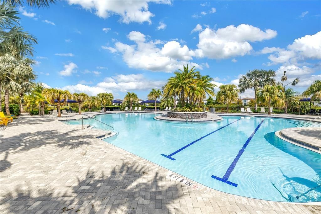 For Sale: $740,000 (4 beds, 3 baths, 2723 Square Feet)