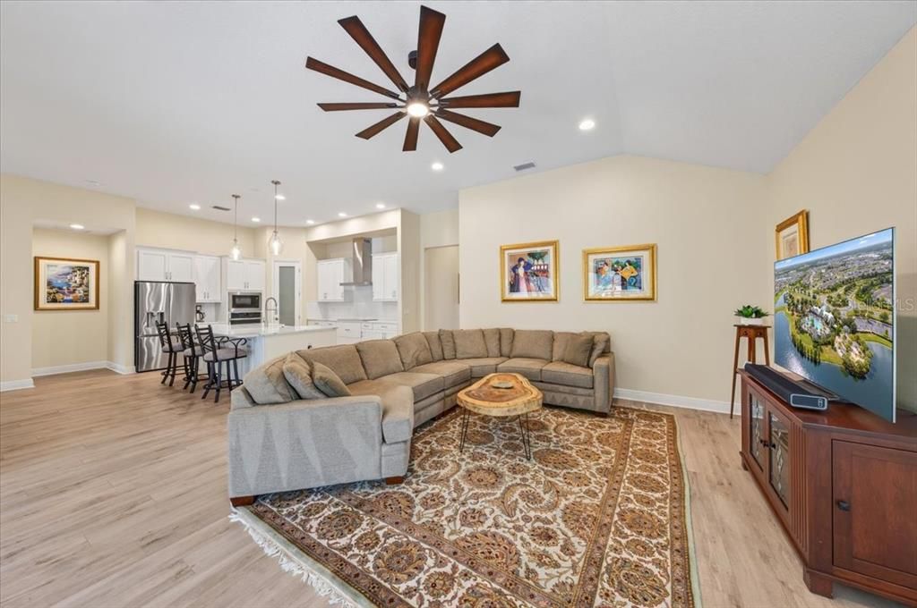 For Sale: $740,000 (4 beds, 3 baths, 2723 Square Feet)