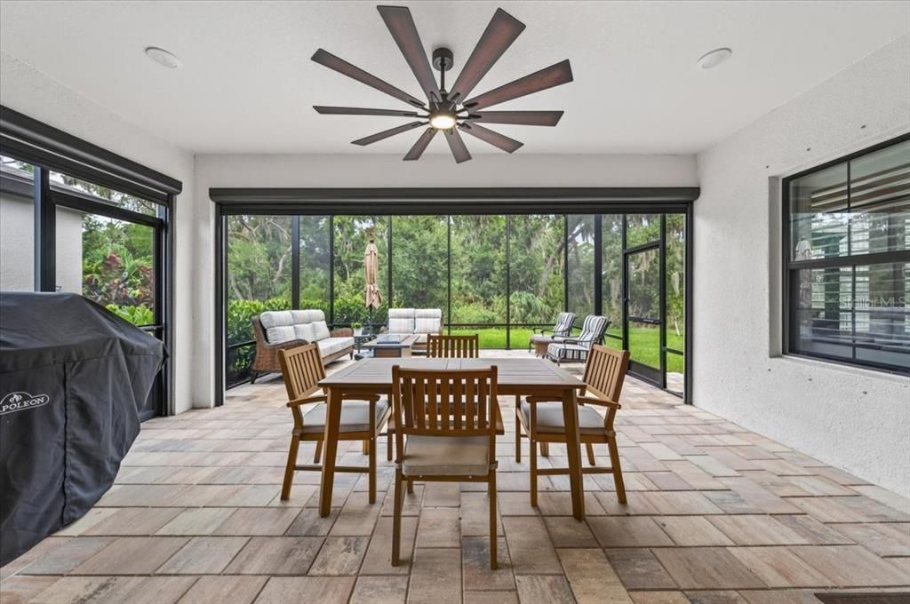 For Sale: $740,000 (4 beds, 3 baths, 2723 Square Feet)