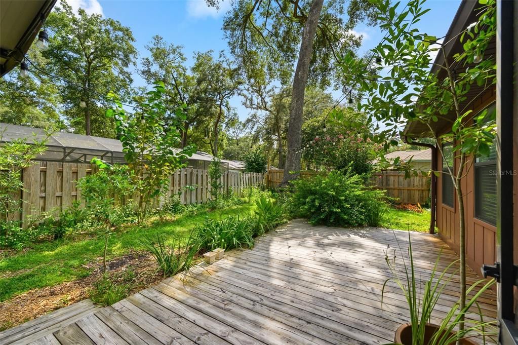 For Sale: $330,000 (3 beds, 2 baths, 1518 Square Feet)